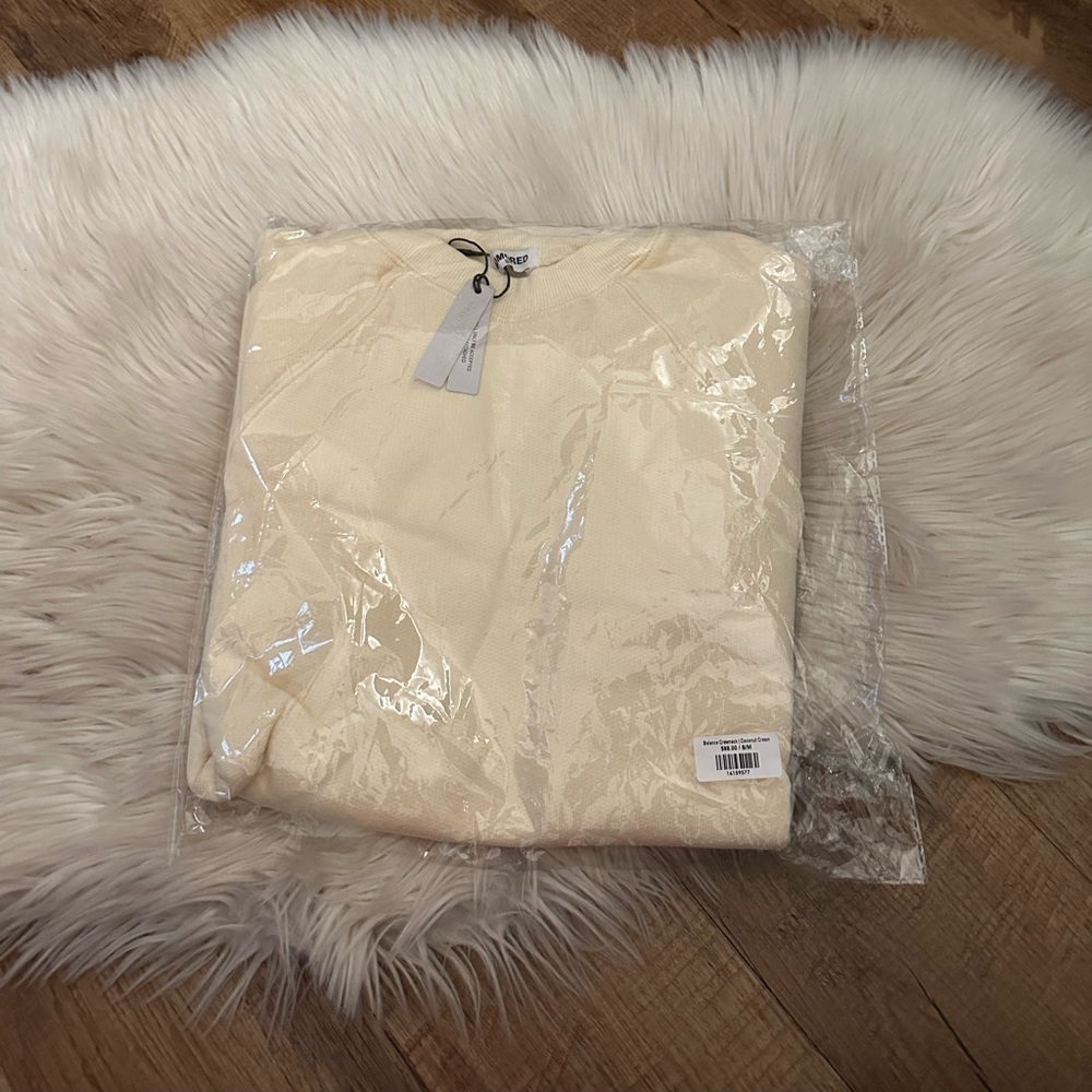 RUMORED Balance Crewneck In Coconut Cream - Picture 5 of 7